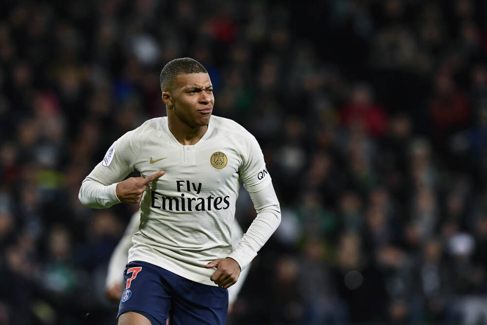 萎缩的造船工业，以及缺少产业工人，让美国航母短缺问题无法解决